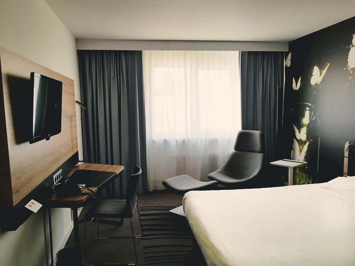 โนโวเทล วรอคลอฟ ซิตี้ Hotel วรอตซวาฟ ภายนอก รูปภาพ
